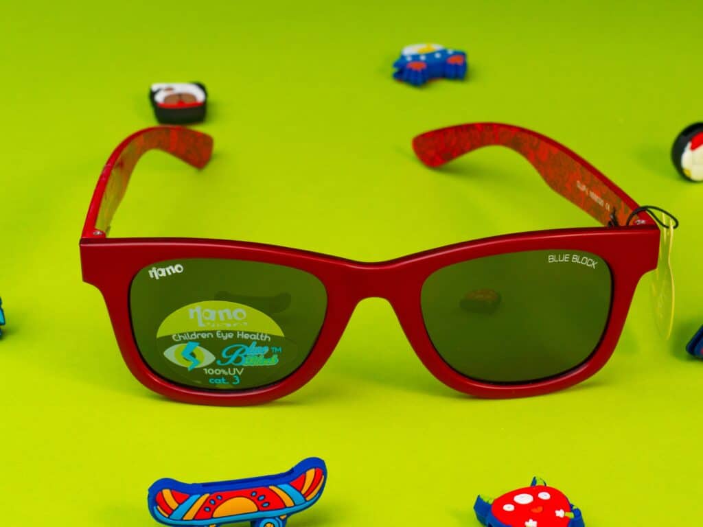 Podrás encontrar los lentes de sol perfectos para tu hijo.