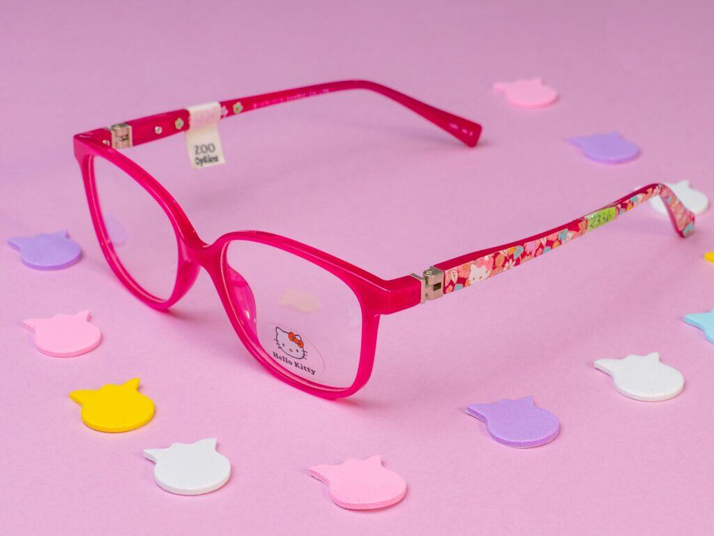 ¡Hermosas monturas para las amantes de la popular Hello Kitty!